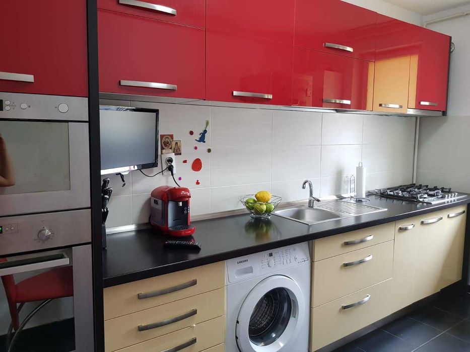 Inchiriez apartament 2 camere