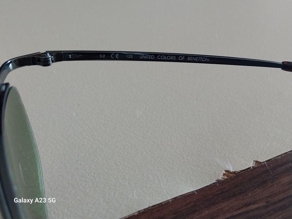 Слънчеви очила Benetton