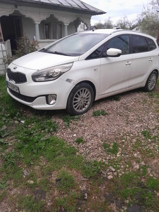 Vand kia carens
