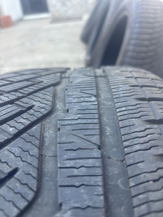 Гуми Мишлен пилот алпин 245/45/18 зимни рънфлат