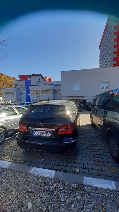 Vând Mercedes Benz B160