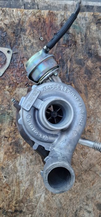 Turbina 2.5 v6 audi a4 b 6 vw passat b5.5 skoda superb 2.5 v6