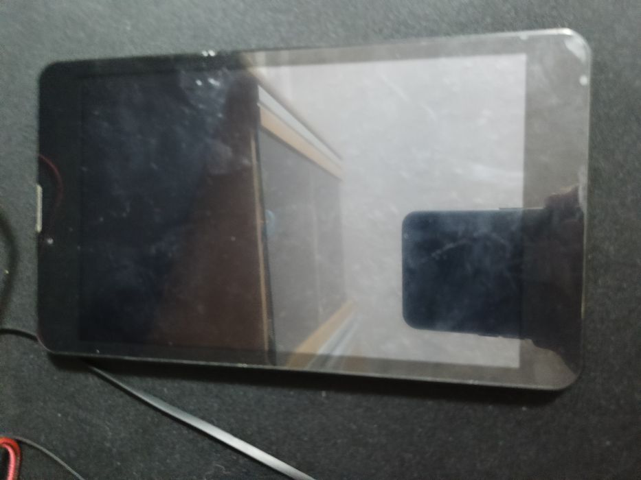 Планшет старенький