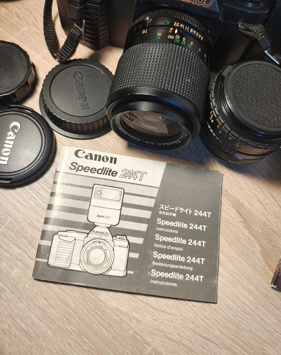 Canon T50 SLR cu 3 Obiective, Bliț, Manuale și Husă – Full Box – Funcțional
