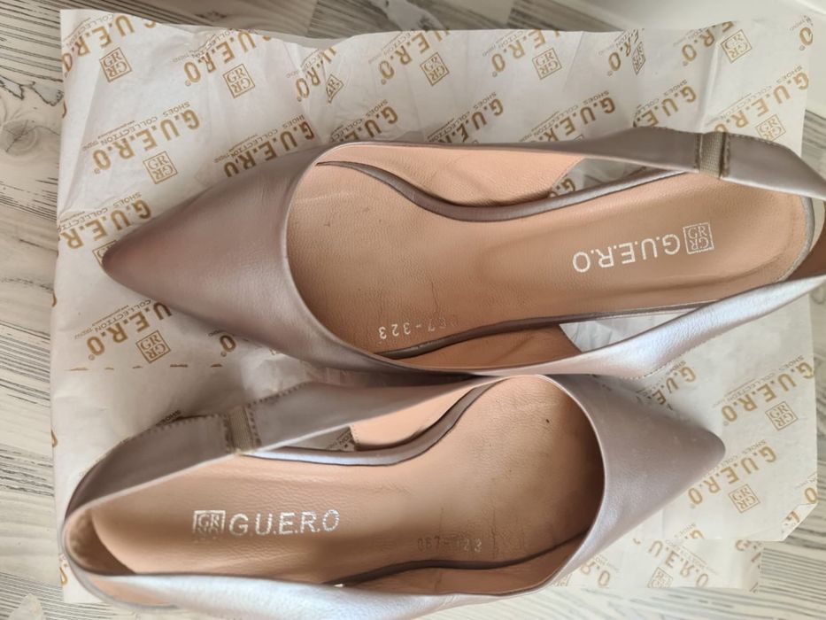 Босоножки сшиты по заказу