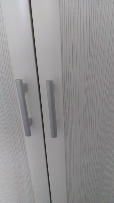 Продам шкафы, срочно