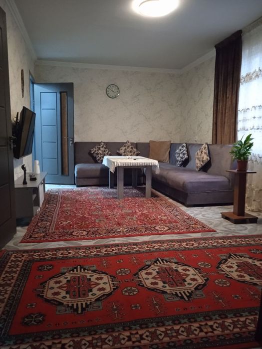 Сдаётся в г Янгиюле (р-н Нихи) , 1 комнатная квартира переделанная в 2