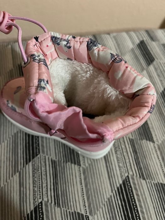 Детски апрески с каракул