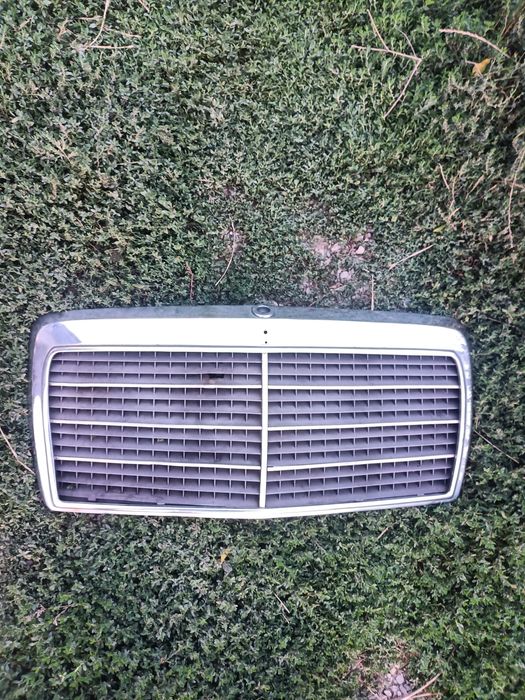 Части за Мерцедес 124