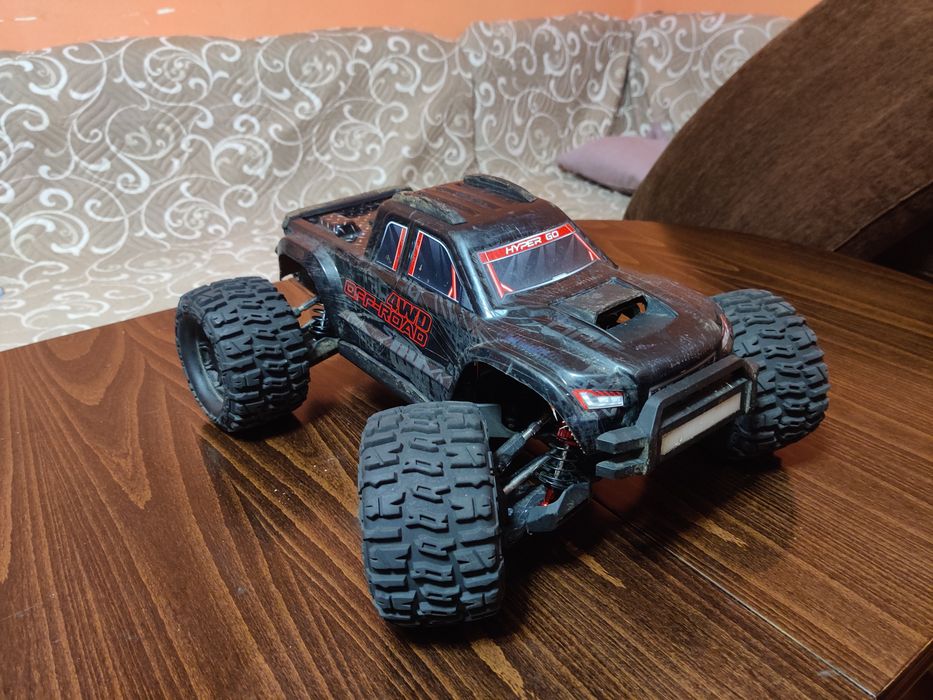 MJX 10208 RC количка с дистанционно