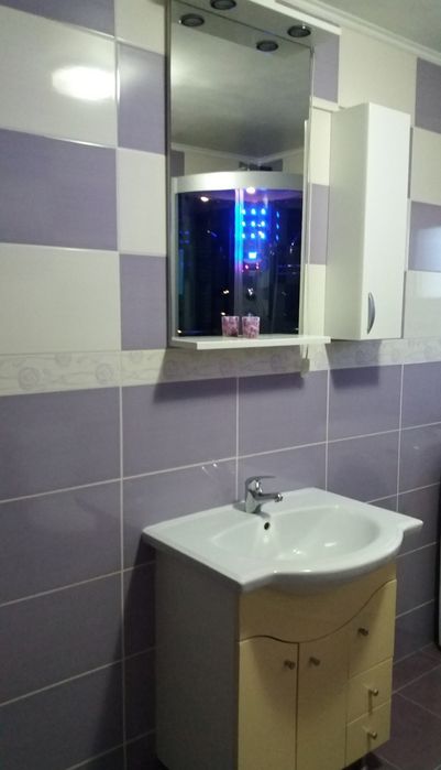 Vând casa renovata în Sebiș