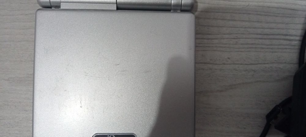 Game Boy Advance SP