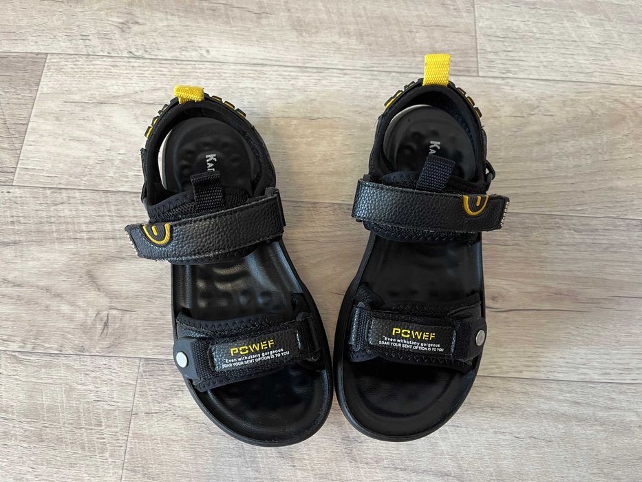 Сандали на мальчика