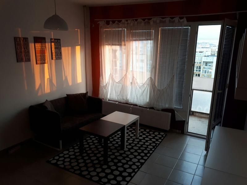 Дава се под наем Едностаен апартамент в София, Младост 1А - 44 кв.м за 450 € - Снимка #2