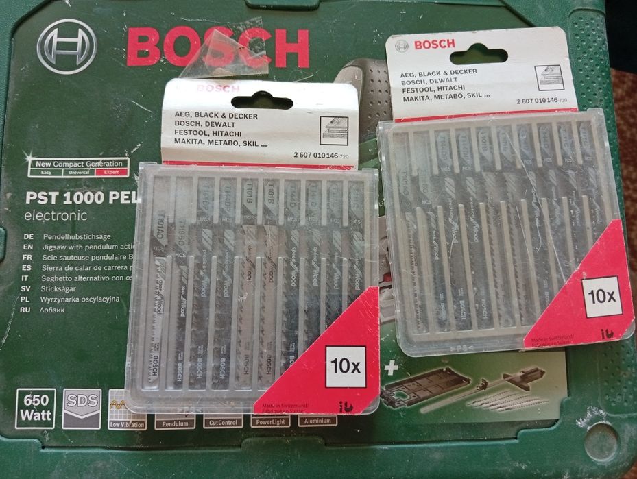 Ferăstrău vertical final Bosch - PST 1000 PEL.Si 2 seturi lame Bosch.Oferta.