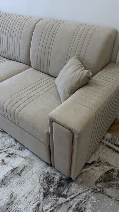 Продам Диван Б/У