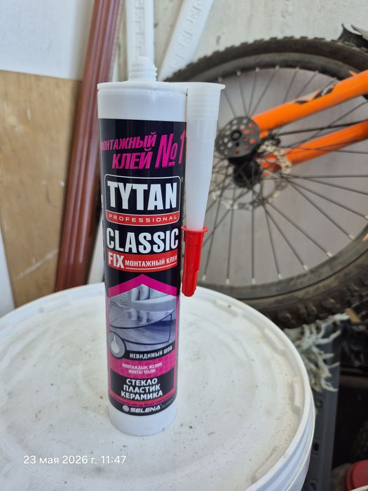 Монтвжный клей FIX TYTAN