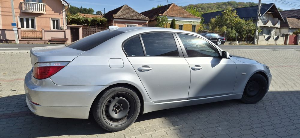 Se vinde bmw 520d