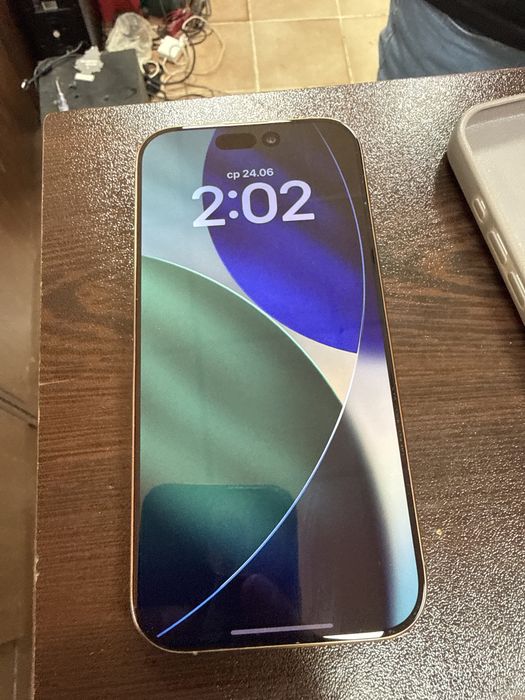 Iphone 16 pro 95 батерия