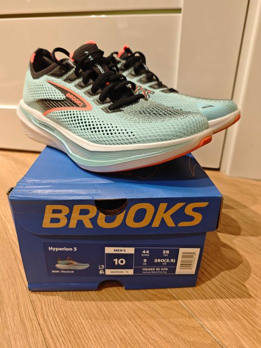 Кроссовки Brooks Hyperion 3
