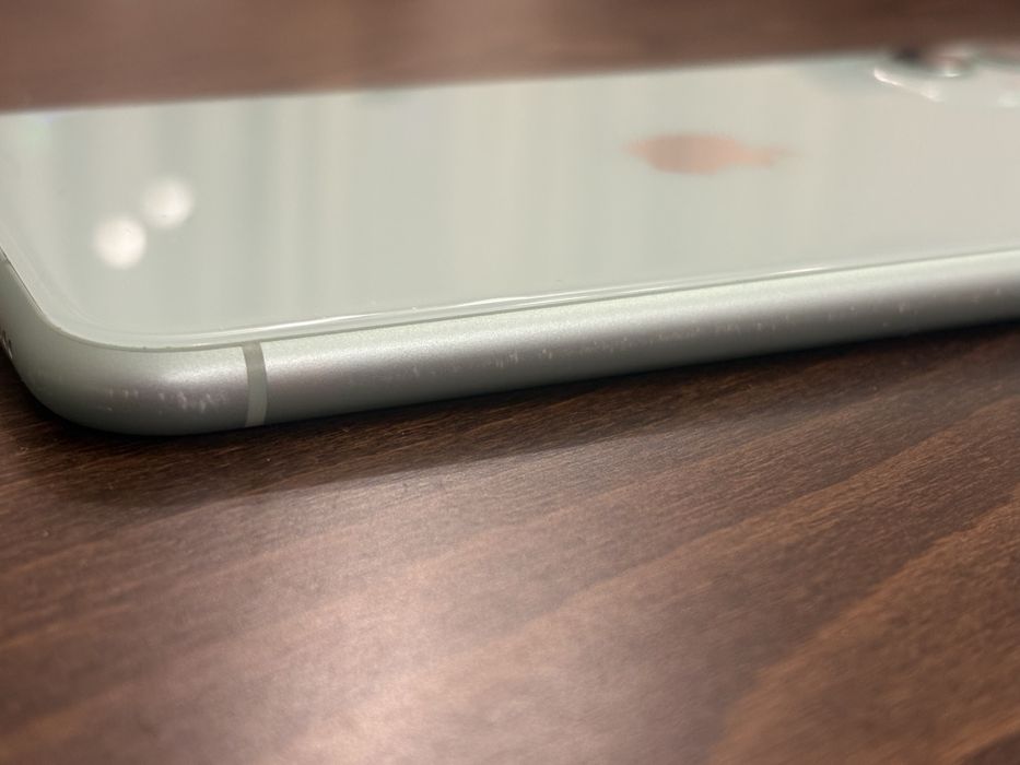 Iphone 11 64gb green