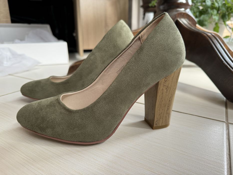 Дамски обувки