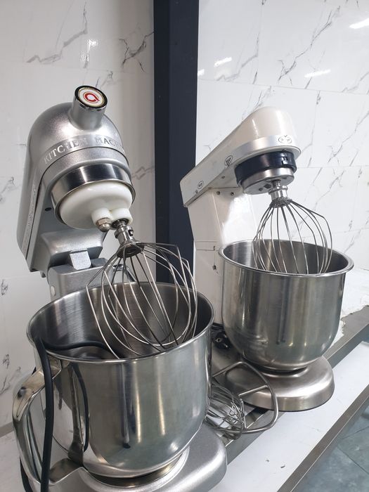 Продается Рисоварка, Миксер, Термопот, Грильница