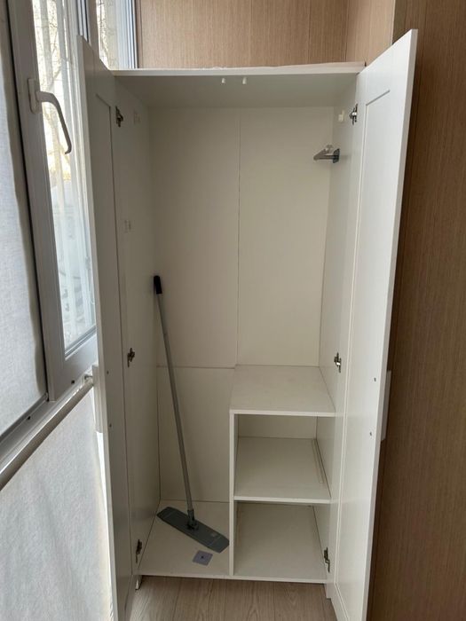 Продам шкаф хозяйственный