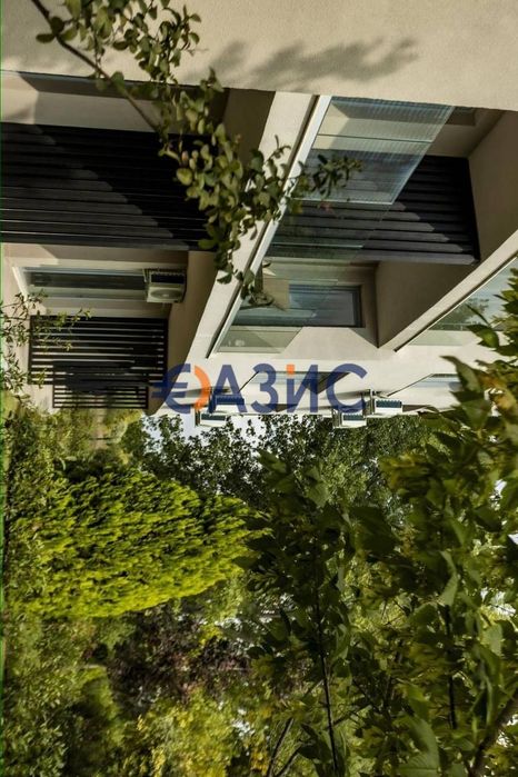 Продава се Двустаен апартамент в к.к. Слънчев бряг - 64 кв.м за 1118 €/кв.м - Снимка #1