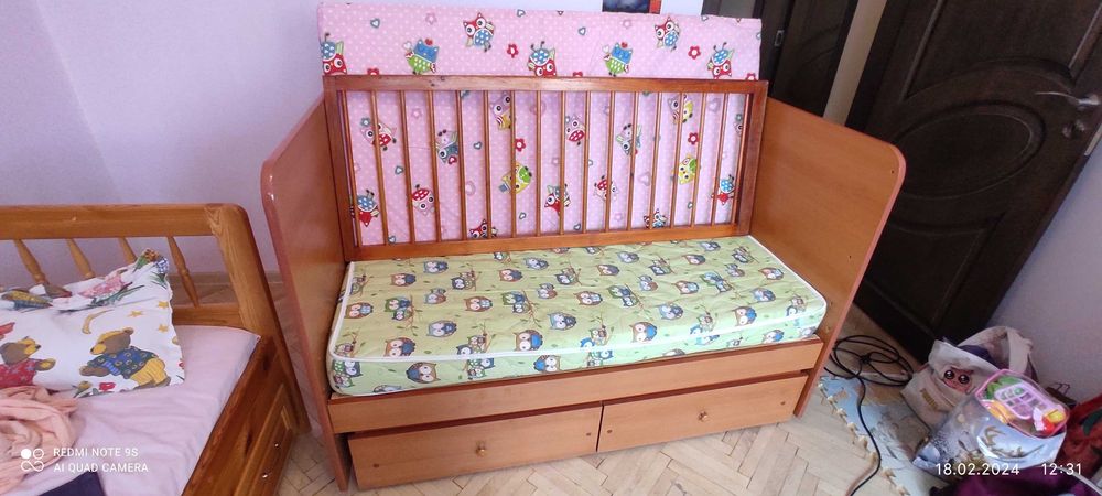 Продавам детско легло