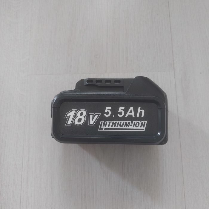 Мощна Li-ion Батерия 18V 5.5Ah за Makita LXT – BL1855B (99Wh) – НОВА