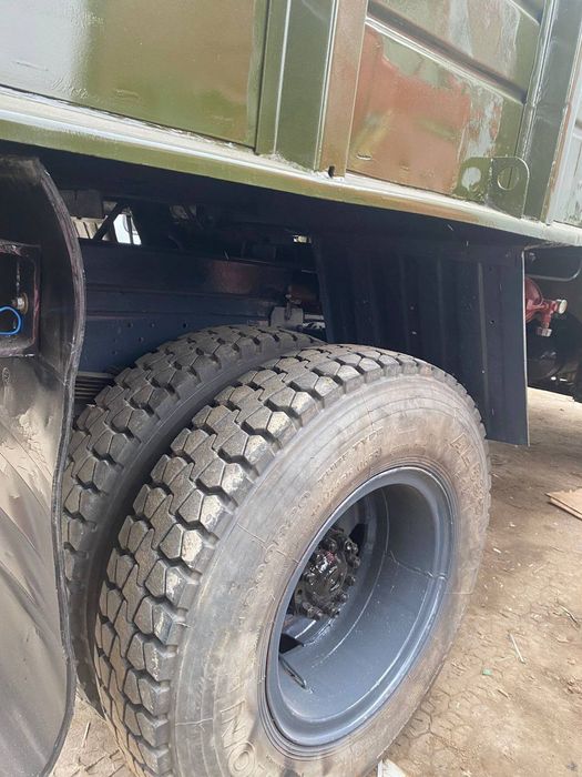 Zil sotiladi Holati yaxshi