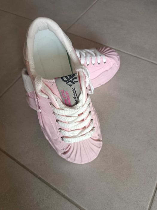Дамски розови сникърси N 40, нови