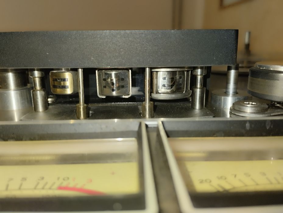 Катушечный магнитофон ТЕАС А-3300SX