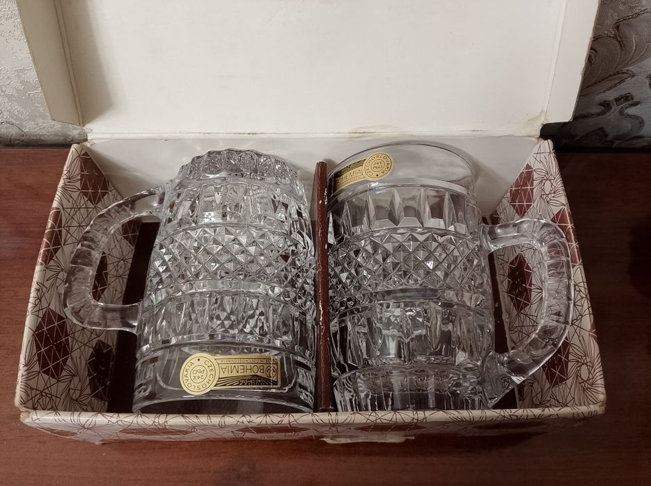 Пивные кружки "Богемия". Новые. Вазочки. См. фото