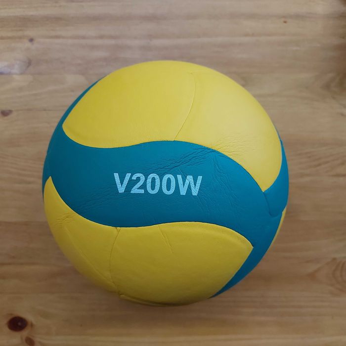 Волейбольный Профессиональный Мяч "Mikasa" V200W, V330W. 5 размер.