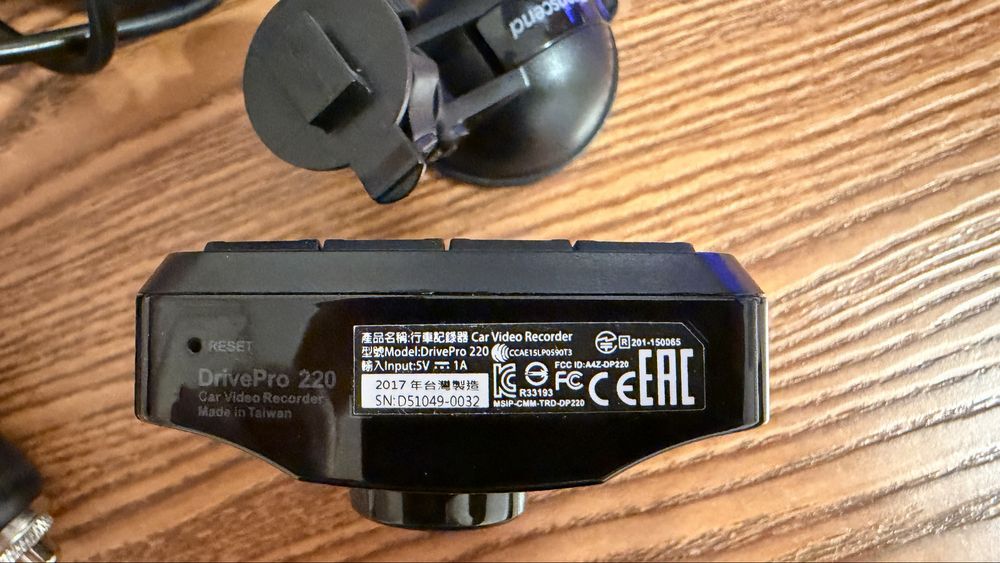 Видеорегистратор Transcend DrivePro 220