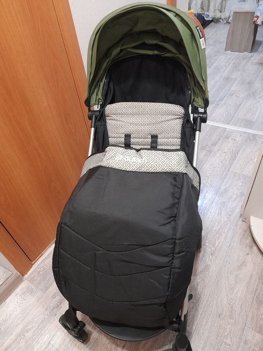 Продам детскую коляску