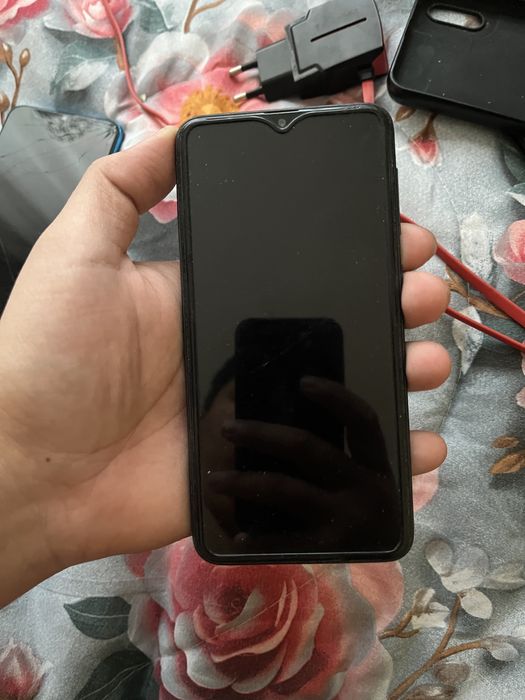 Продам оппо а12.