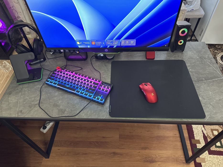 Письменный стол для пк