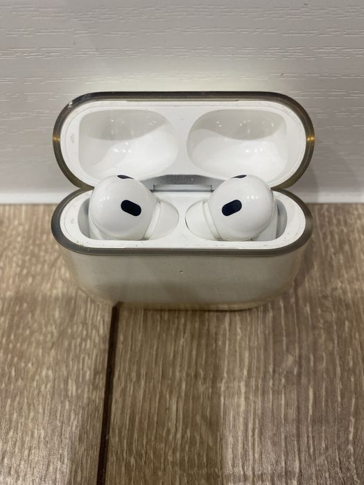 Air pods pro оригинал