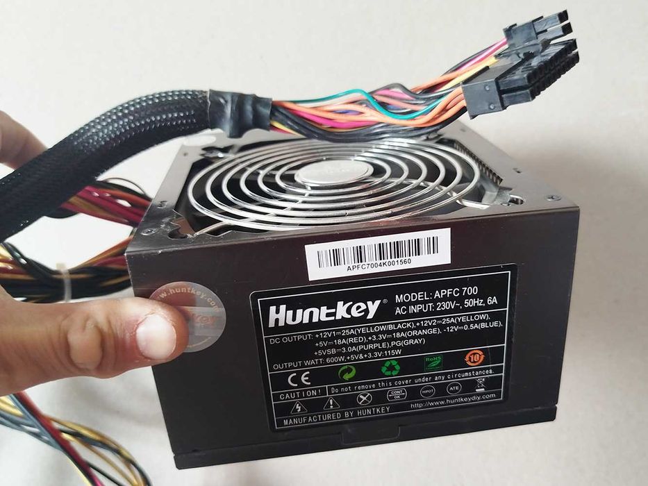 Блок питания 600W Huntkey 4+4 pin 6 pin 8 pin на видеокарту 2 шт. 2019