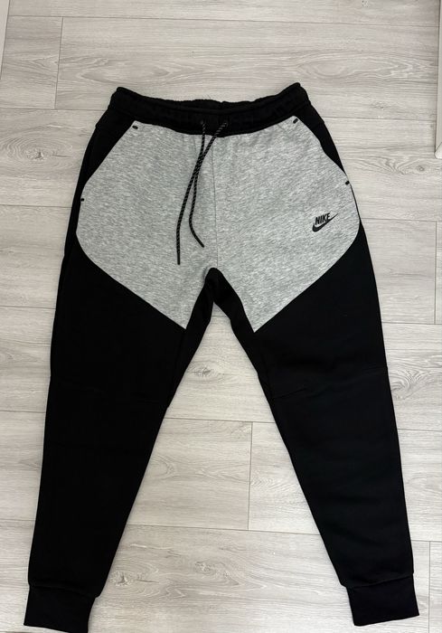 Nike tech fleece штаны