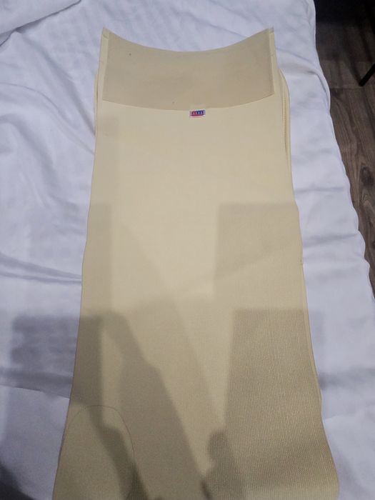 - Продам бандаж.