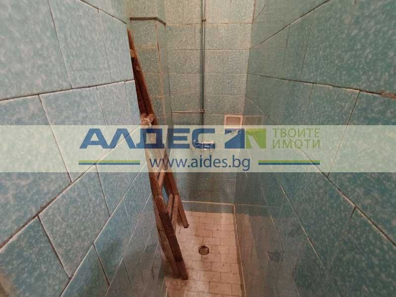 Продава се Тристаен апартамент в София, Център - 55 кв.м за 4521 €/кв.м - Снимка #10