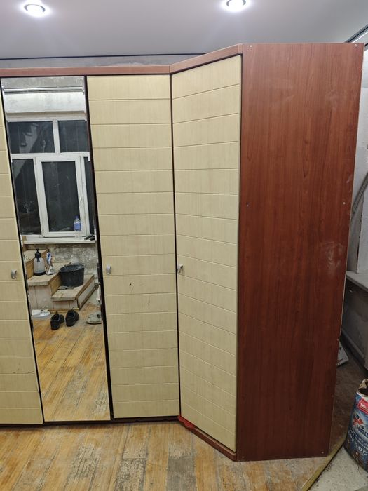 Угловой шкаф из лдсп