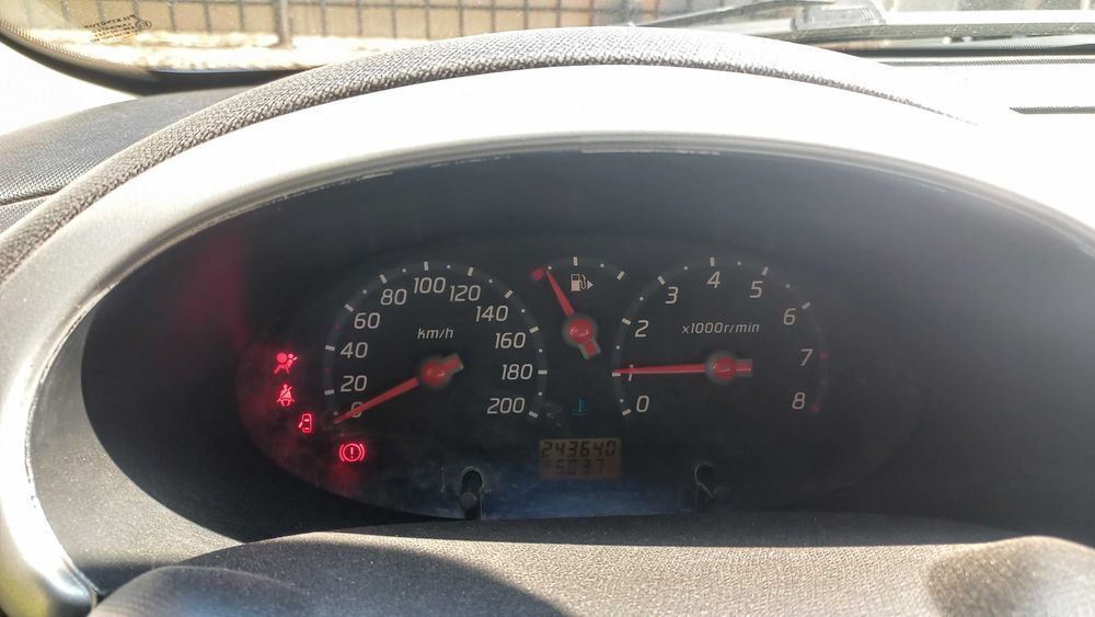 NISSAN Micra 2003 — imagine 5