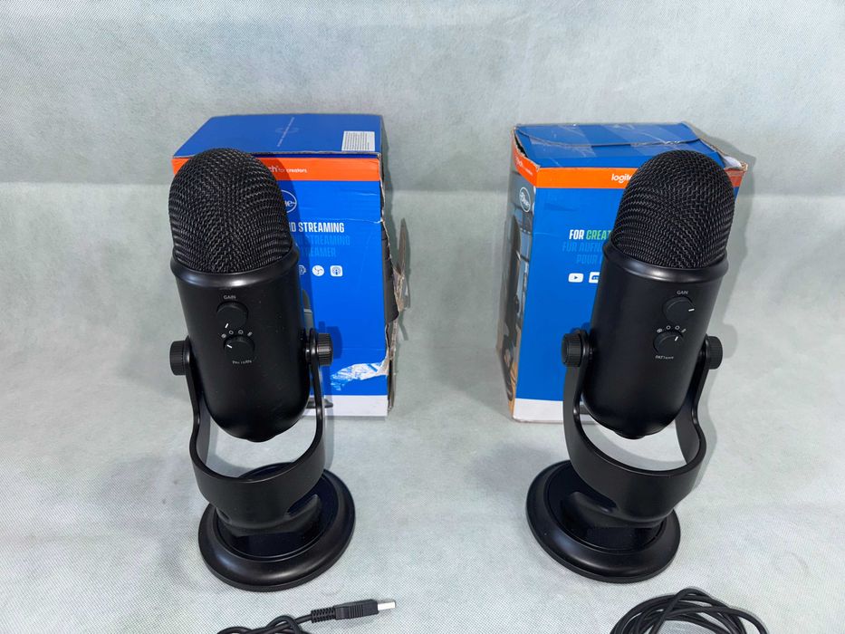 Микрофон настолен  Logitech Blue YETI
