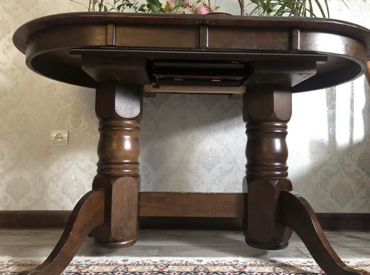 Стол дуб чистое дерево