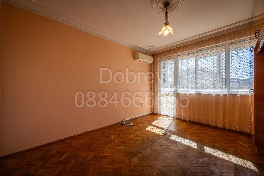 Продава се Многостаен апартамент в Варна, Левски - 140 кв.м за 1020 €/кв.м - Снимка #7